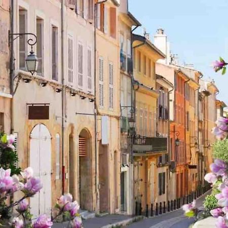 Studio Au Coeur D'Aix Avec Balcon Et Parking Aix-en-Provence Bagian luar foto