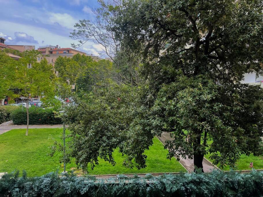 Studio Au Coeur D'Aix Avec Balcon Et Parking Aix-en-Provence Bagian luar foto